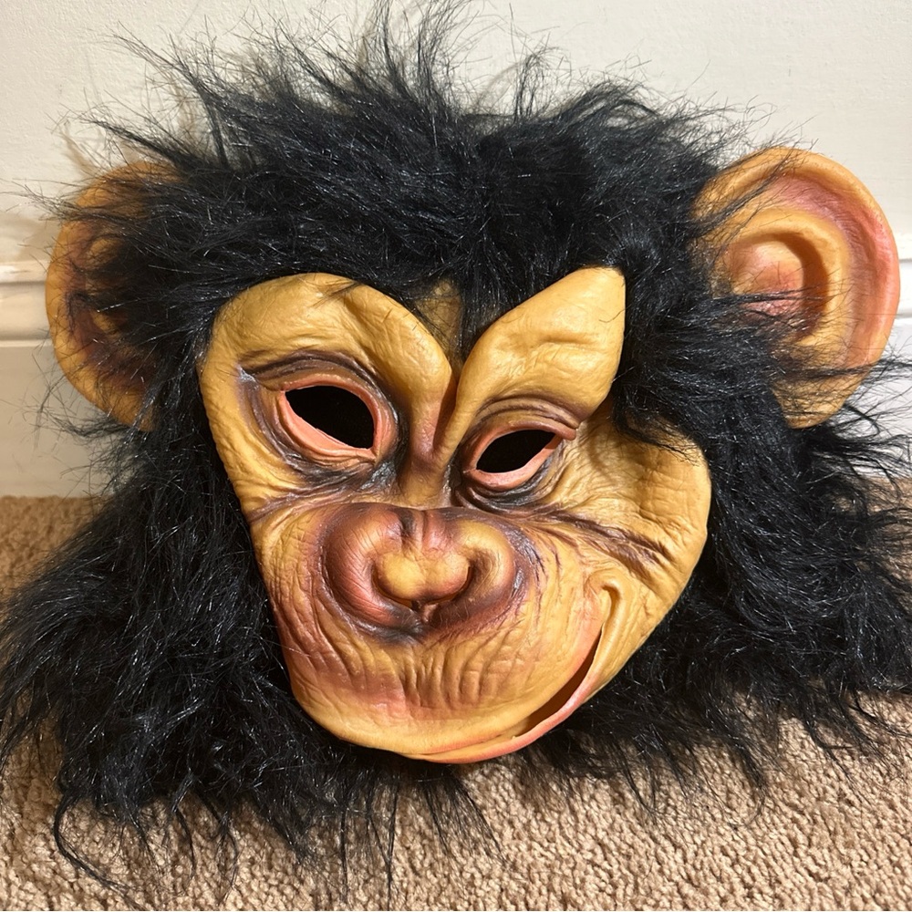 Chimp Monkey Ape Mask Full Face Costume Spirit Halloween One Size - Picture 2 of 9